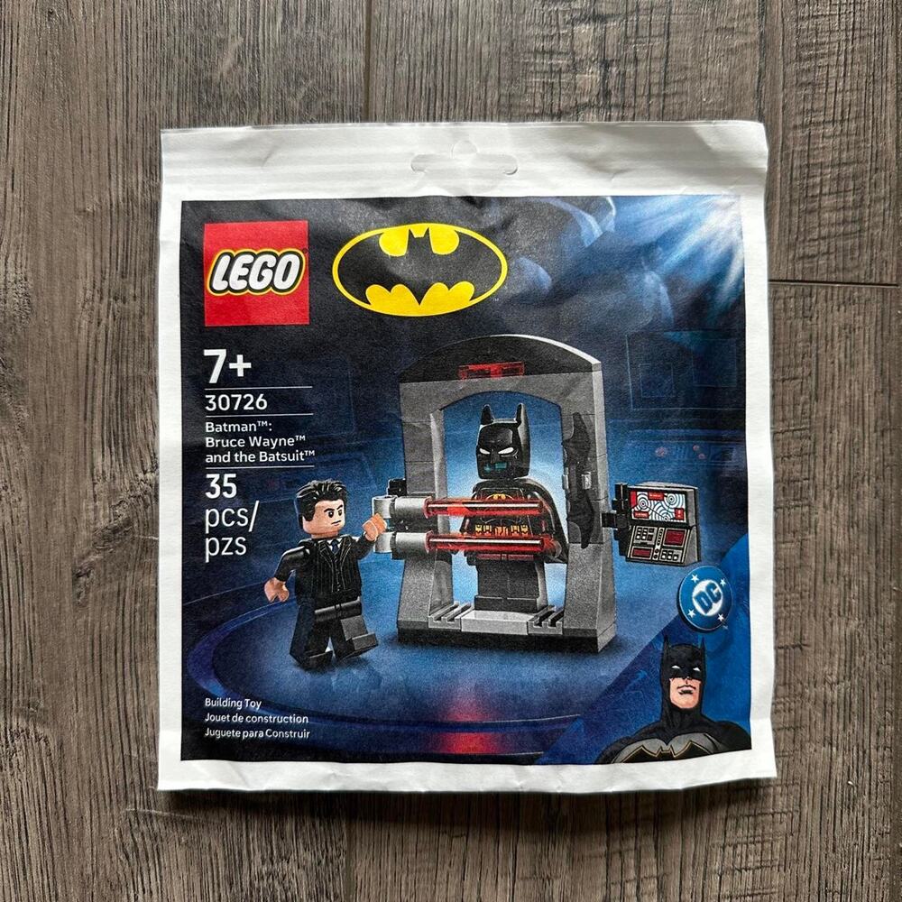 LEGO Superhero’s DC Batman Bruce Wayne Paper Bag Set 30726